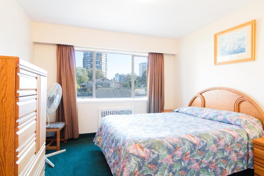 English Bay Hotel Vancouver Szoba fotó